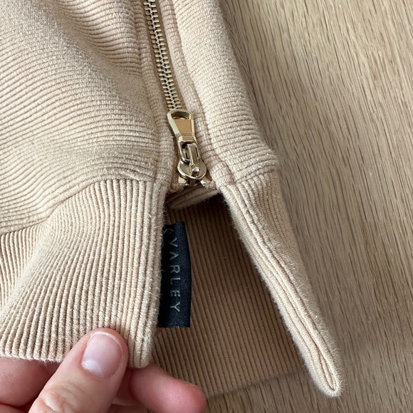 Varley Manning Sweatshirt - Picture 7 of 7